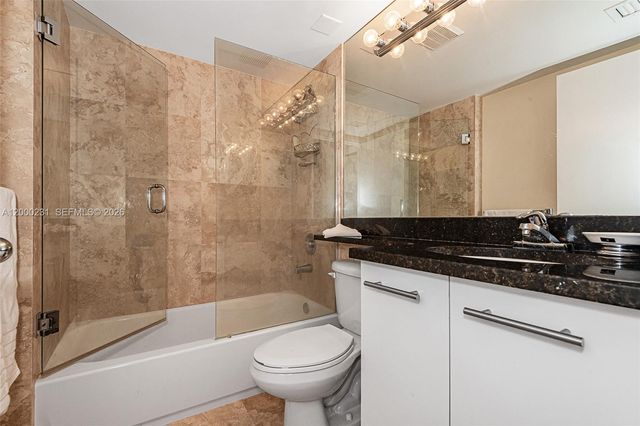 3300 NE 192nd St 711, Aventura, FL 33180