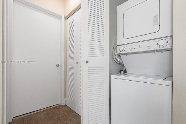 3300 NE 192nd St 711, Aventura, FL 33180