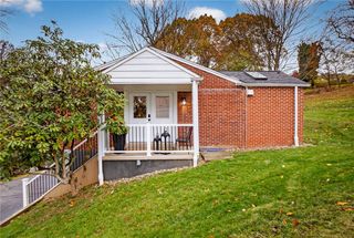 242 Kittanning Pike, O'hara, PA 15215