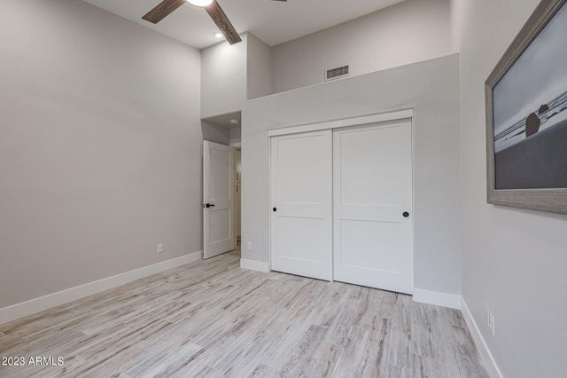 8941 E MAPLE Drive, Scottsdale, AZ 85255
