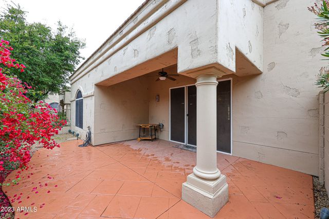 8941 E MAPLE Drive, Scottsdale, AZ 85255