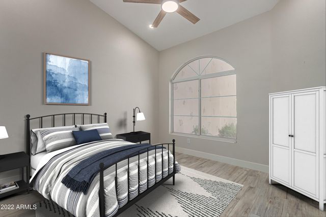 8941 E MAPLE Drive, Scottsdale, AZ 85255