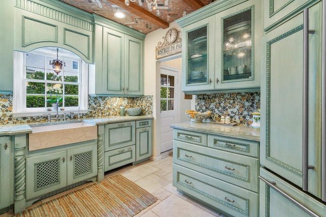 521 N Swinton Avenue, Delray Beach, FL 33444