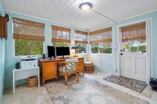 521 N Swinton Avenue, Delray Beach, FL 33444