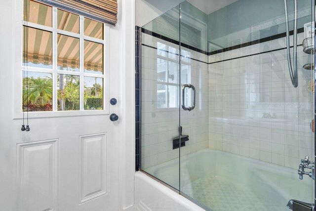 521 N Swinton Avenue, Delray Beach, FL 33444