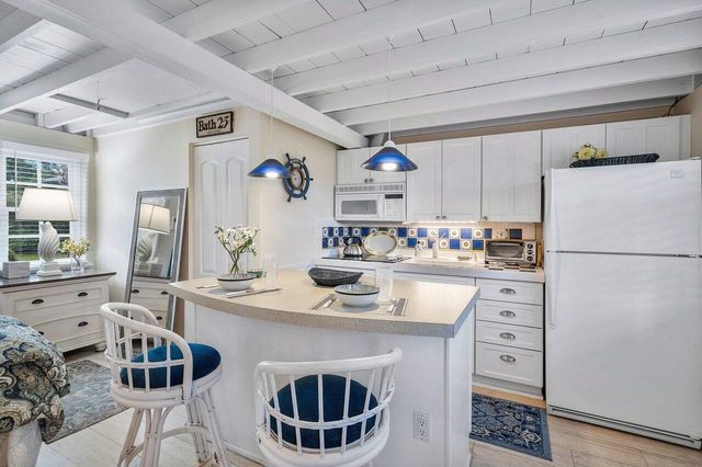 521 N Swinton Avenue, Delray Beach, FL 33444