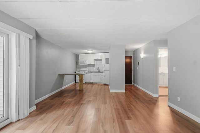 152 Turner Road 38, Holliston, MA 01746