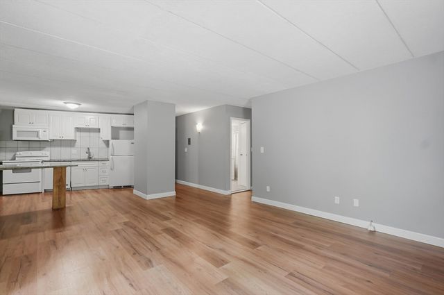 152 Turner Road 38, Holliston, MA 01746