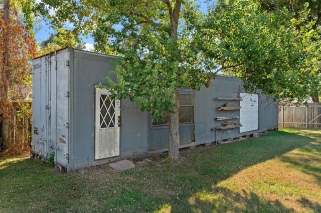 1647 Holiday Boulevard, Bossier City, LA 71112