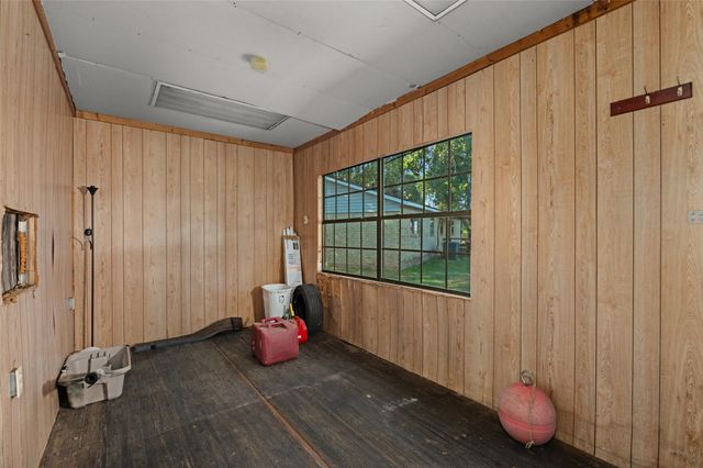 1647 Holiday Boulevard, Bossier City, LA 71112