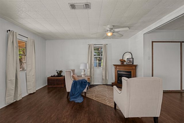 1647 Holiday Boulevard, Bossier City, LA 71112