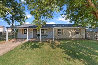 1647 Holiday Boulevard, Bossier City, LA 71112