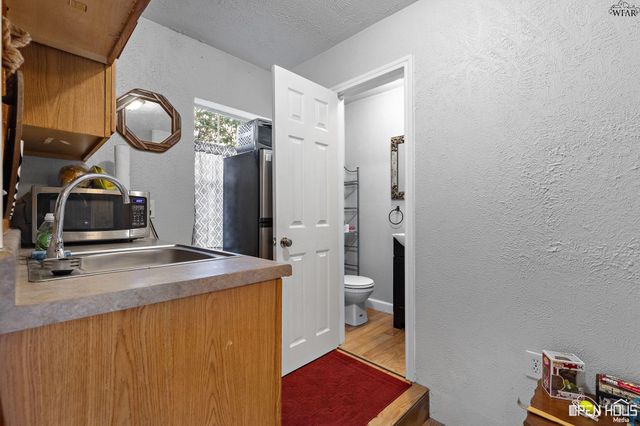 1710 SPEEDWAY AVENUE, Wichita Falls, TX 76301