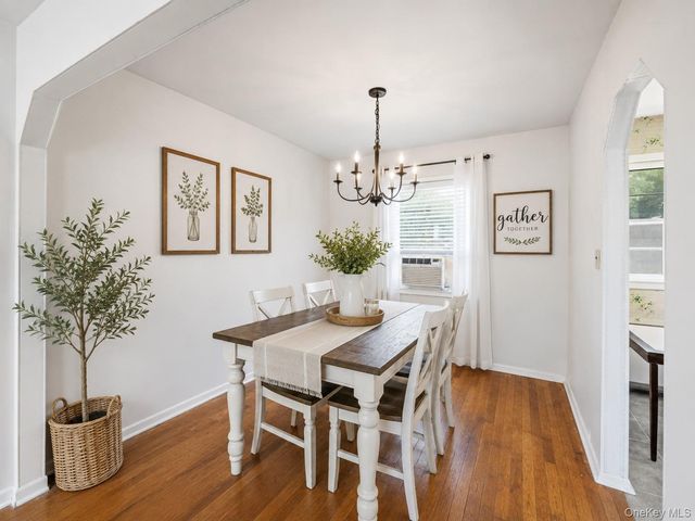 21 Morris Road, Bethpage, NY 11714