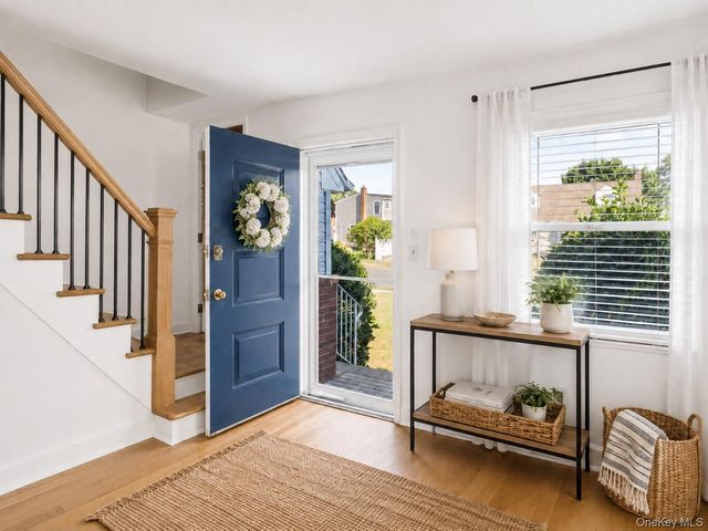 21 Morris Road, Bethpage, NY 11714