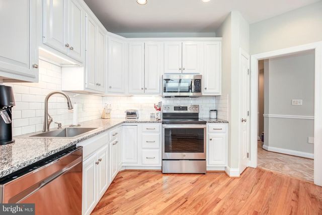 9304 WILDOAK DR, Bethesda, MD 20814