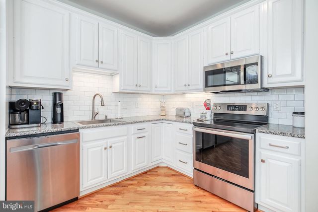 9304 WILDOAK DR, Bethesda, MD 20814