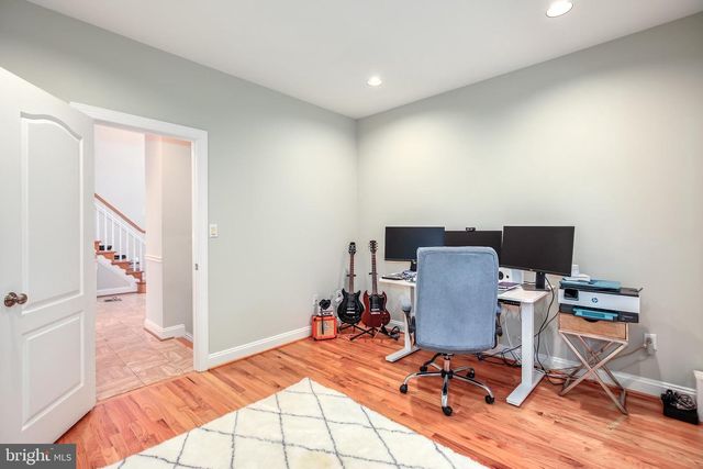 9304 WILDOAK DR, Bethesda, MD 20814