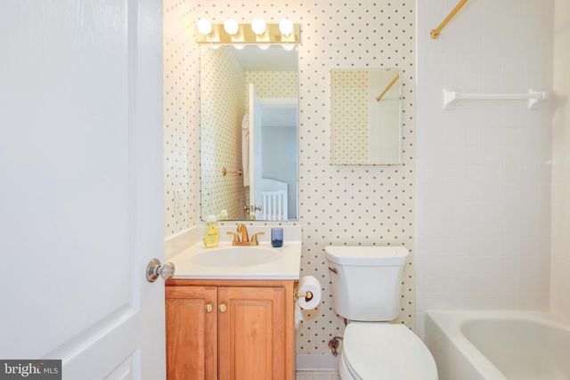 9304 WILDOAK DR, Bethesda, MD 20814