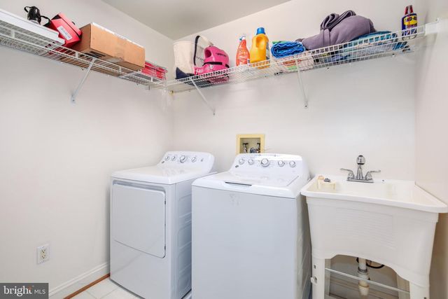 9304 WILDOAK DR, Bethesda, MD 20814