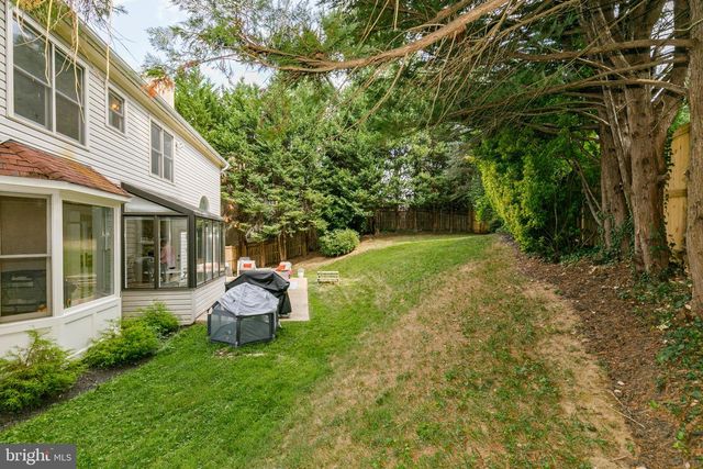 9304 WILDOAK DR, Bethesda, MD 20814