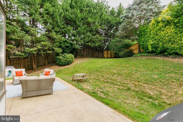 9304 WILDOAK DR, Bethesda, MD 20814