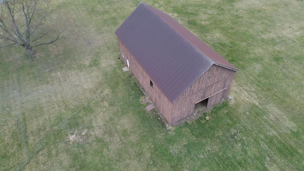 12817 Grant Street, Crown Point, IN 46307