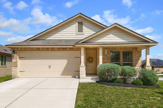1704 T H Johnson DR, Taylor, TX 76574