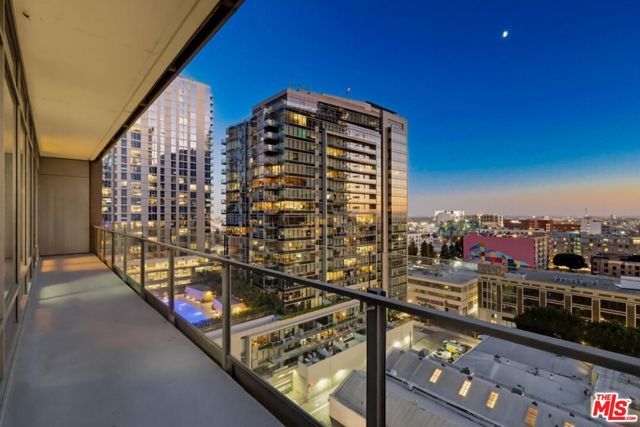 1100 S Hope Street 1302, Los Angeles, CA 90015
