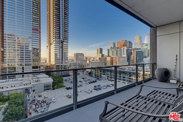 1100 S Hope Street 1302, Los Angeles, CA 90015