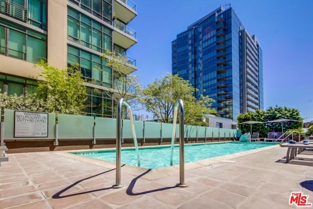 1100 S Hope Street 1302, Los Angeles, CA 90015