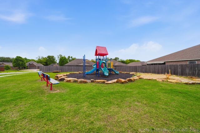 1435 W Burnham Avenue, Sapulpa, OK 74066