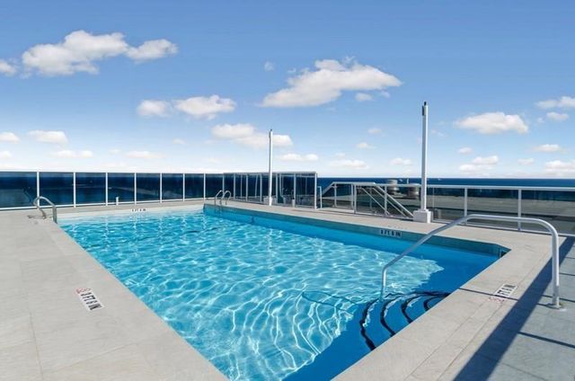 2841 N Ocean Boulevard 2008, Fort Lauderdale, FL 33308