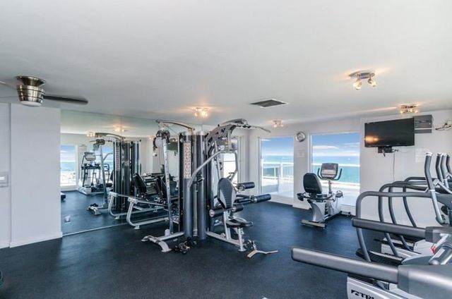 2841 N Ocean Boulevard 2008, Fort Lauderdale, FL 33308