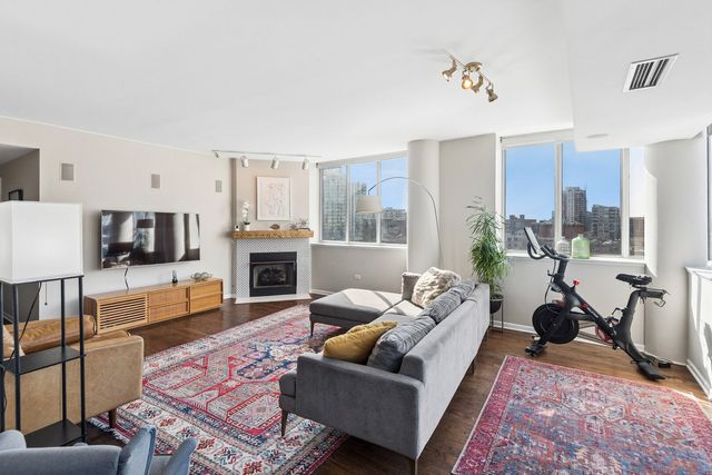 1515 S Prairie Avenue 914, Chicago, IL 60605