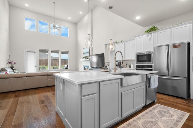 217 Longwood Drive, Sunnyvale, TX 75182
