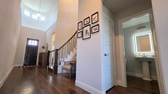 217 Longwood Drive, Sunnyvale, TX 75182