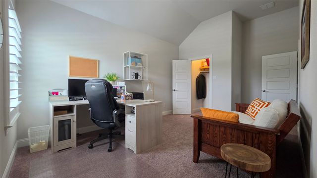 217 Longwood Drive, Sunnyvale, TX 75182
