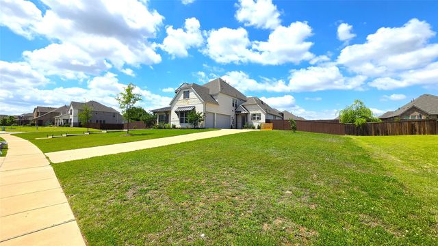 217 Longwood Drive, Sunnyvale, TX 75182