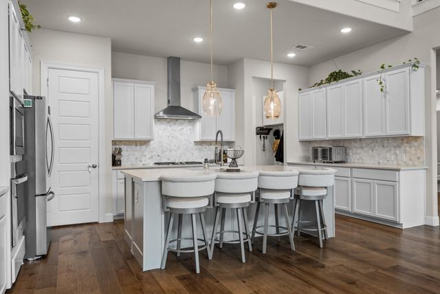 217 Longwood Drive, Sunnyvale, TX 75182