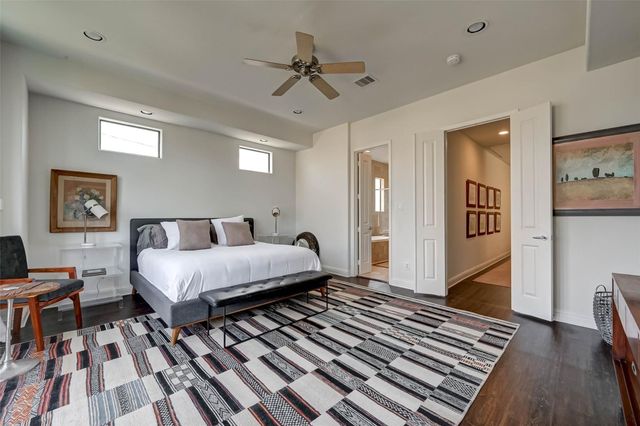 5202 Rose Street A, Houston, TX 77007