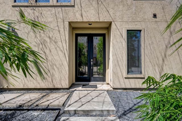 5202 Rose Street A, Houston, TX 77007
