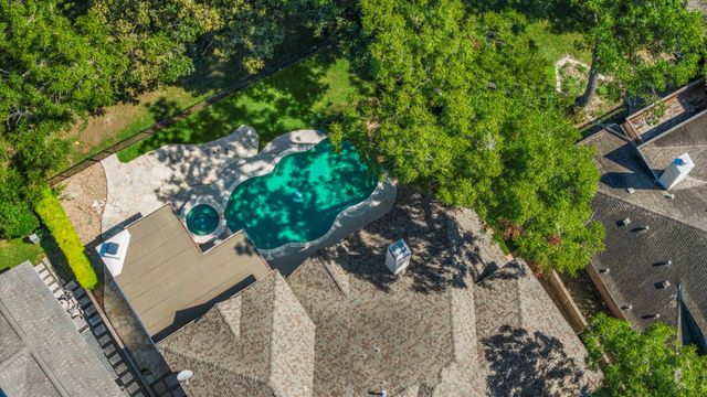 9502 Crosby Way, Missouri City, TX 77459