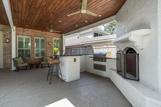 9502 Crosby Way, Missouri City, TX 77459