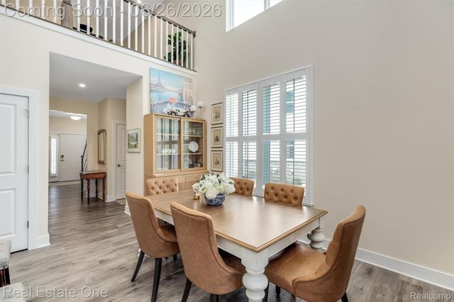 5318 Trail Vista Drive, West Bloomfield Charter Township, MI 48323