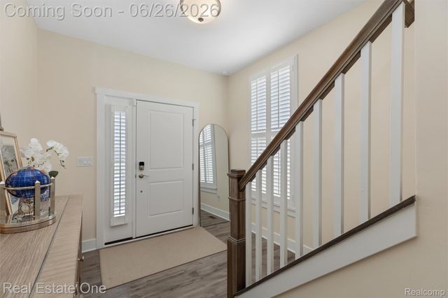 5318 Trail Vista Drive, West Bloomfield Charter Township, MI 48323