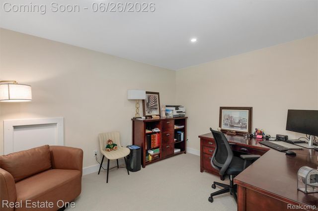 5318 Trail Vista Drive, West Bloomfield Charter Township, MI 48323