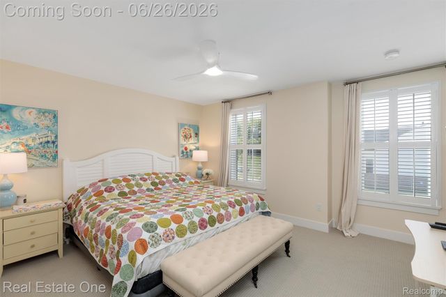 5318 Trail Vista Drive, West Bloomfield Charter Township, MI 48323