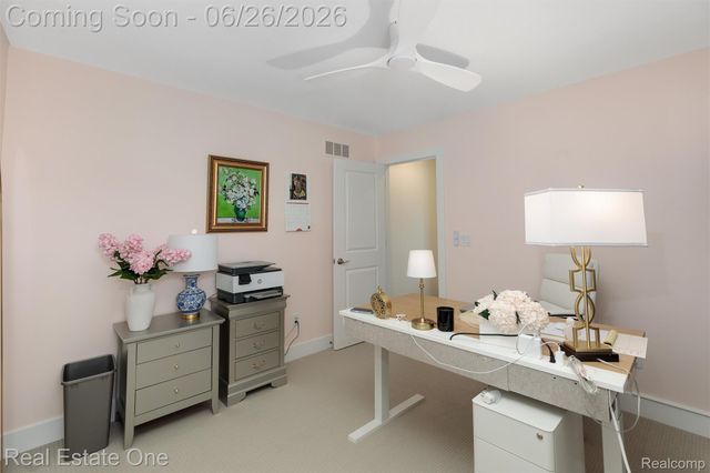5318 Trail Vista Drive, West Bloomfield Charter Township, MI 48323