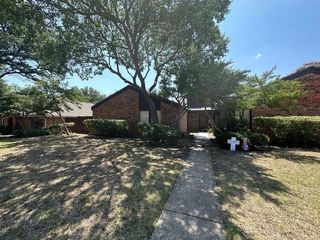 1900 Treehouse Lane, Plano, TX 75023